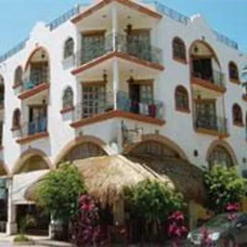 ***  Condo Hotel El Patio Playa del Carmen Mexico